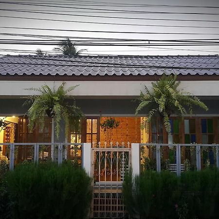 Ban Ing Yom Bed&Breakfast Sukhothai Eksteriør bilde